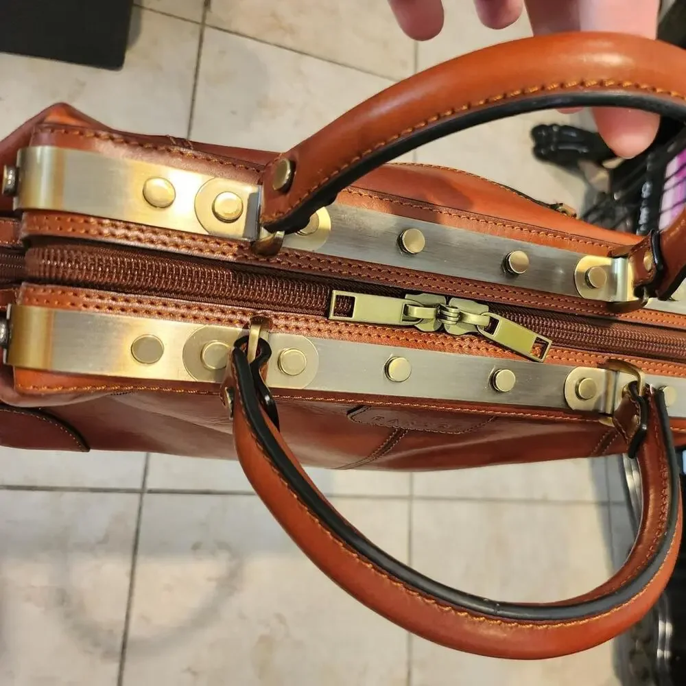 Banuce Italian Full Grain Leather Doctor Bag NEW